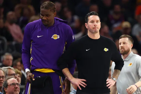 JJ Redick ne sait pas quoi faire avec Deandre Ayton…