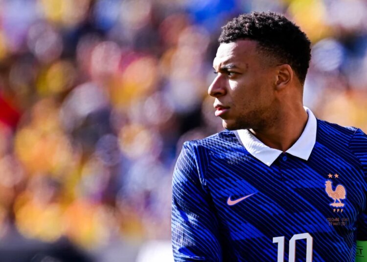 Kylian Mbappé pose aussi problème chez les Bleus