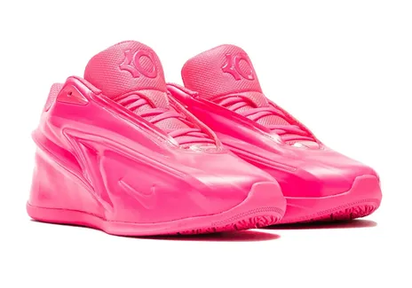 La KD 19 enchaîne avec un coloris « Bubble Gum Bounce »