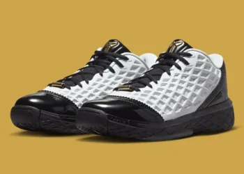 La Kobe 3 Low Protro Mambacita arrive en France