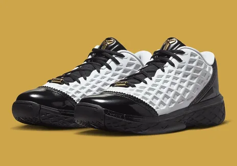 La Kobe 3 Low Protro Mambacita arrive en France