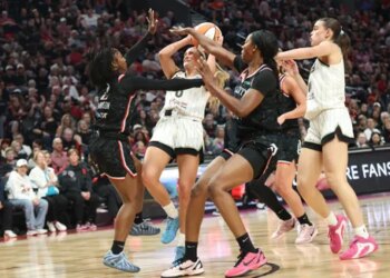 Le Fire de Carla Leite débute son aventure en WNBA avec une défaite