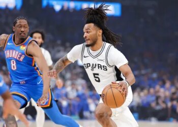 Les Spurs plombés par les pertes de balle de Stephon Castle