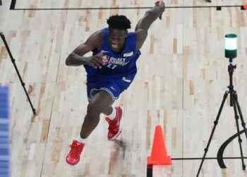 Lors du Draft Combine, AJ Dybantsa passe son premier grand oral