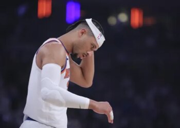 Maladroit, Josh Hart a regardé le comeback des Knicks du banc