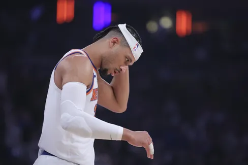 Maladroit, Josh Hart a regardé le comeback des Knicks du banc