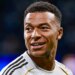 Mbappé le "privilégié", Bardella poursuit les hostilités