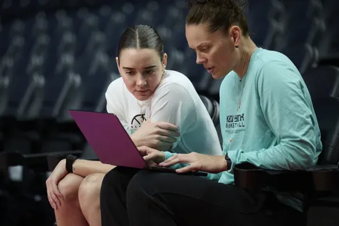 Pauline Astier réalise un début de carrière WNBA presque parfait
