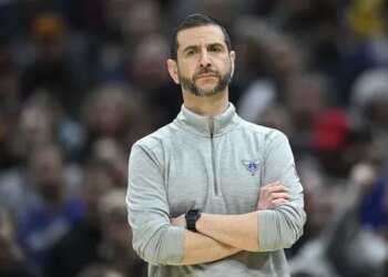 Quatre entraîneurs en concurrence pour coacher les Pelicans