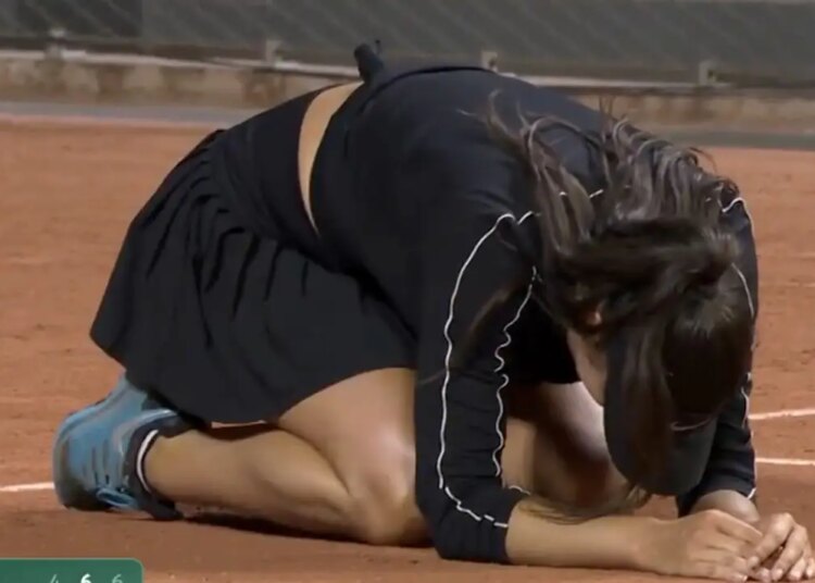 Roland Garros > Dodin en larmes, elle revient de si loin..
