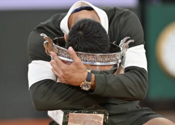 Roland Garros > Jose Moron : "Comme les 4 tournois du Grands Chelems ne se sentent pas concernés par les joueurs de tennis et n'éclaircissent pas cette mauvaise ambiance qui a été créée, il pourrait y avoir une possible grève lors d'un Grand Chelem et ce serait le chaos total"