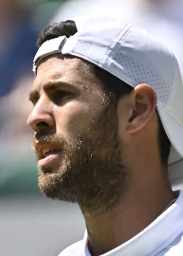 Roland Garros > Khachanov ironise sur l'épisode "diarrhée" de son adversaire : "Il y a les régèles certes, mais il faut aussi savoir rester humain dans certaines circonstances"