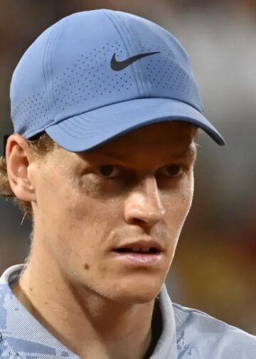Roland Garros > L'hommage de Sinner à Monfils après sa victoire au premier tour : "Quand je suis arrivé sur le circuit, Gaël était très humble et j’ai ressenti quelque chose de spécial dans sa personnalité"