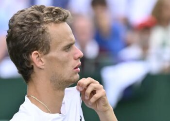 Roland Garros > Sébastien Villette, coach de Van Assche y croit : "il sait ce qu'il vaut, et il a compris ce qu'il fallait mettre en place pour pouvoir le faire, mais sur le long terme"