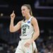 Sabrina Ionescu de retour pour affronter Paige Bueckers