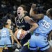Un triple-double pour Jessica Shepard et les Wings passent la troisième contre Chicago