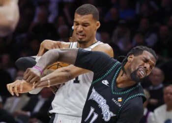 Victor Wembanyama pourra jouer le Game 5 face aux Wolves !