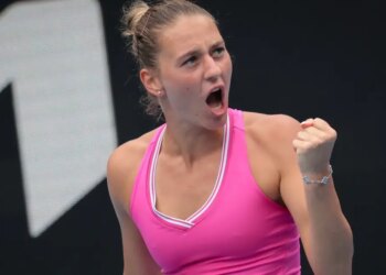 WTA - Madrid > Kostyuk vainqueur de "l'Autrichienne" Potapova persiste et signe : L"a seule personne à qui je serre la main est Daria Kasatkina, parce qu’elle n’a pas seulement changé de passeport, mais qu’elle a aussi déclaré ouvertement qu’elle ne soutient pas la guerre et tout ça"