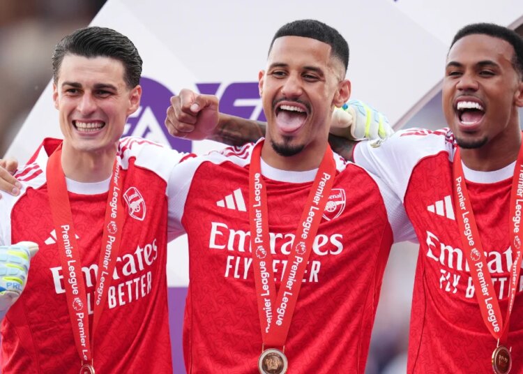 William Saliba se lâche et prévient le PSG !