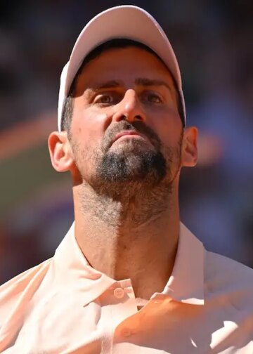 ATP > "Alors que Nadal avait 36 ans lors de sa dernière finale de Grand Chelem et Federer 37 ans, Djokovic a lui atteint la finale de l'Open d'Australie à trois mois de ses 39 ans, en battant Sinner", souligne José Moron