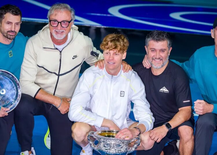 ATP > Darren Cahill, coach de Jannik Sinner : "La personne que vous voyez sur le court de tennis n’est pas la même en dehors"