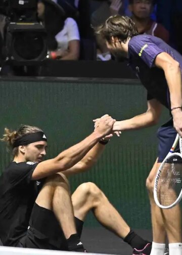 ATP > La classe grande de Daniil Medvedev sur le titre de Zverev à Roland-Garros : "Après avoir essuyé des défaites difficiles en demi-finale et en finale, voir Sascha réussir m’a fait vraiment plaisir"
