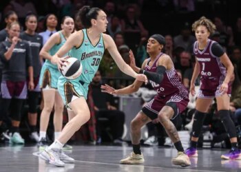 Breanna Stewart et Jonquel Jones ont le dernier mot face au Tempo de Sandy Brondello