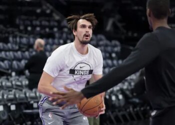 Dario Saric retourne officiellement à l’Anadolu Efes