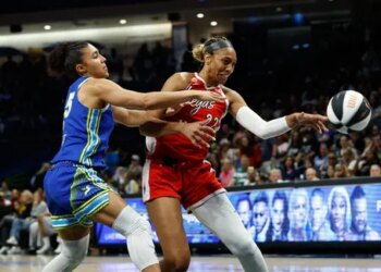 Fin de série pour les Aces, fessées à Dallas
