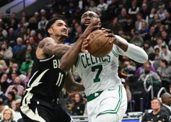 Gary Harris active son option pour rester à Milwaukee