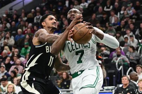 Gary Harris active son option pour rester à Milwaukee