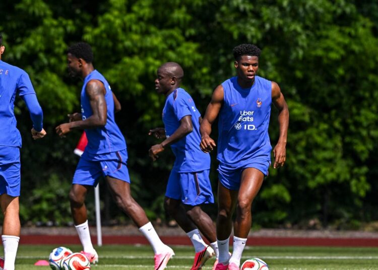 Inquiétude confirmée chez les Bleus avant le Sénégal