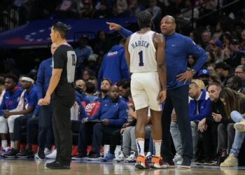 « James Harden ne laisse pas assez de place aux autres »