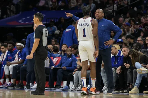 « James Harden ne laisse pas assez de place aux autres »