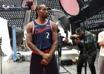 Kawhi Leonard entendu par les enquêteurs de la NBA dans l’affaire Aspiration