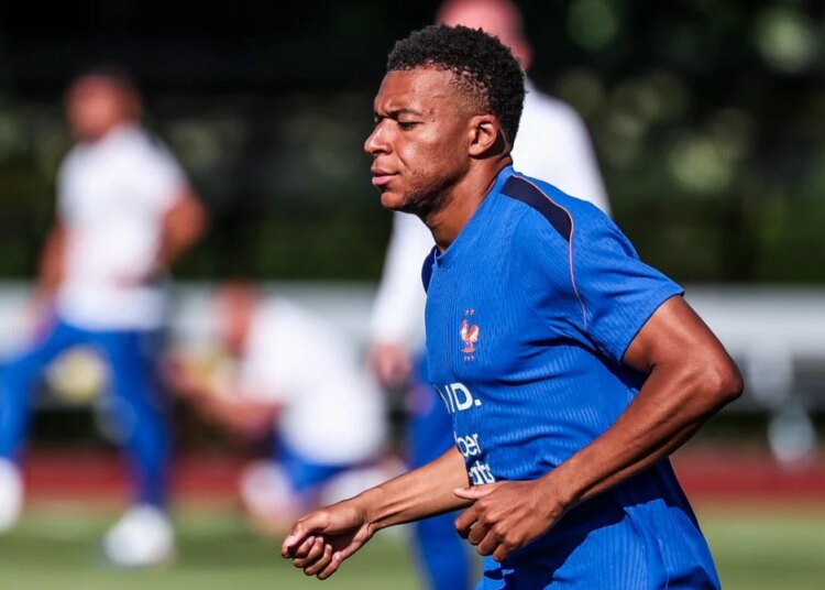 Kylian Mbappé, changement confirmé avance France-Irak
