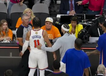 La NBA enquête sur un accrochage entre Jalen Brunson et des fans
