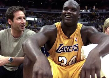 Le 15 juin 2001, Shaquille O’Neal et les Lakers restent sur le toit du monde face aux Sixers