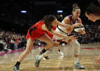 Le Fire de Carla Leite tombe face à une équipe du Mercury pourtant amoindrie
