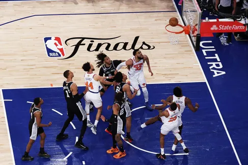Les Knicks ont eu besoin de toucher le fond pour écrire l’histoire