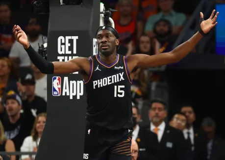 Les Suns protègent Mark Williams avant la « free agency »