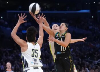 Malgré le retour de Kelsey Plum, les Sparks chutent contre Dallas
