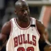 Michael Jordan hausse les épaules et descend les Blazers