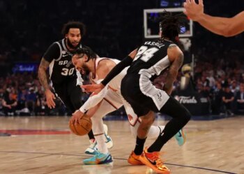 Mike Brown peste contre l’attaque beaucoup trop figée des Knicks
