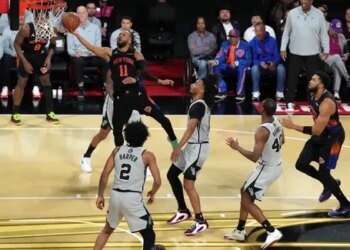 New York fait la différence avec la NBA Cup