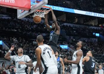 Orlando coupe Jonathan Isaac pour faire des économies