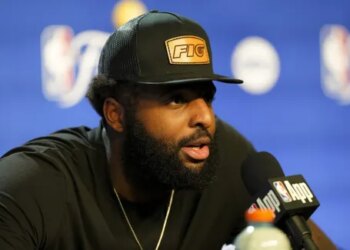 Quatre autres équipes, dont les Lakers, intéressées par Mitchell Robinson ?
