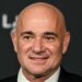 Roland Garros > André Agassi sans pitié au sujet de Sinner : "J'ai vraiment du mal à comprendre ce qui s'est passé. L'année dernière, il a été capable de jouer une finale de 5h30 et maintenant la chaleur l'a fait se heurter à un mur après 1h45"