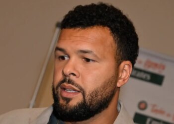 Roland Garros > Jo-Wilfried Tsonga lance un appel à la Fédération française de tennis : "Il va falloir qu'on trouve une solution en commun à ce sujet"