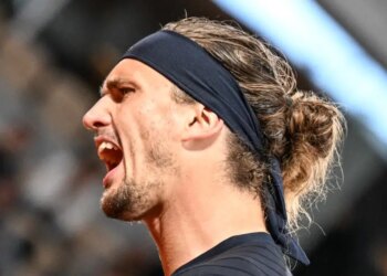 Roland Garros > Justine Henin sur Zverev après la perte du troisième set contre Mensik : "C'est toujours impressionnant de voir Zverev s'agacer au moment où on ne l'attend pas"